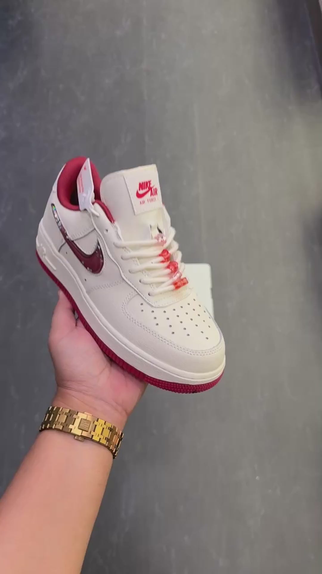 Greyhut-Nike Airforce one Valentine's Edition