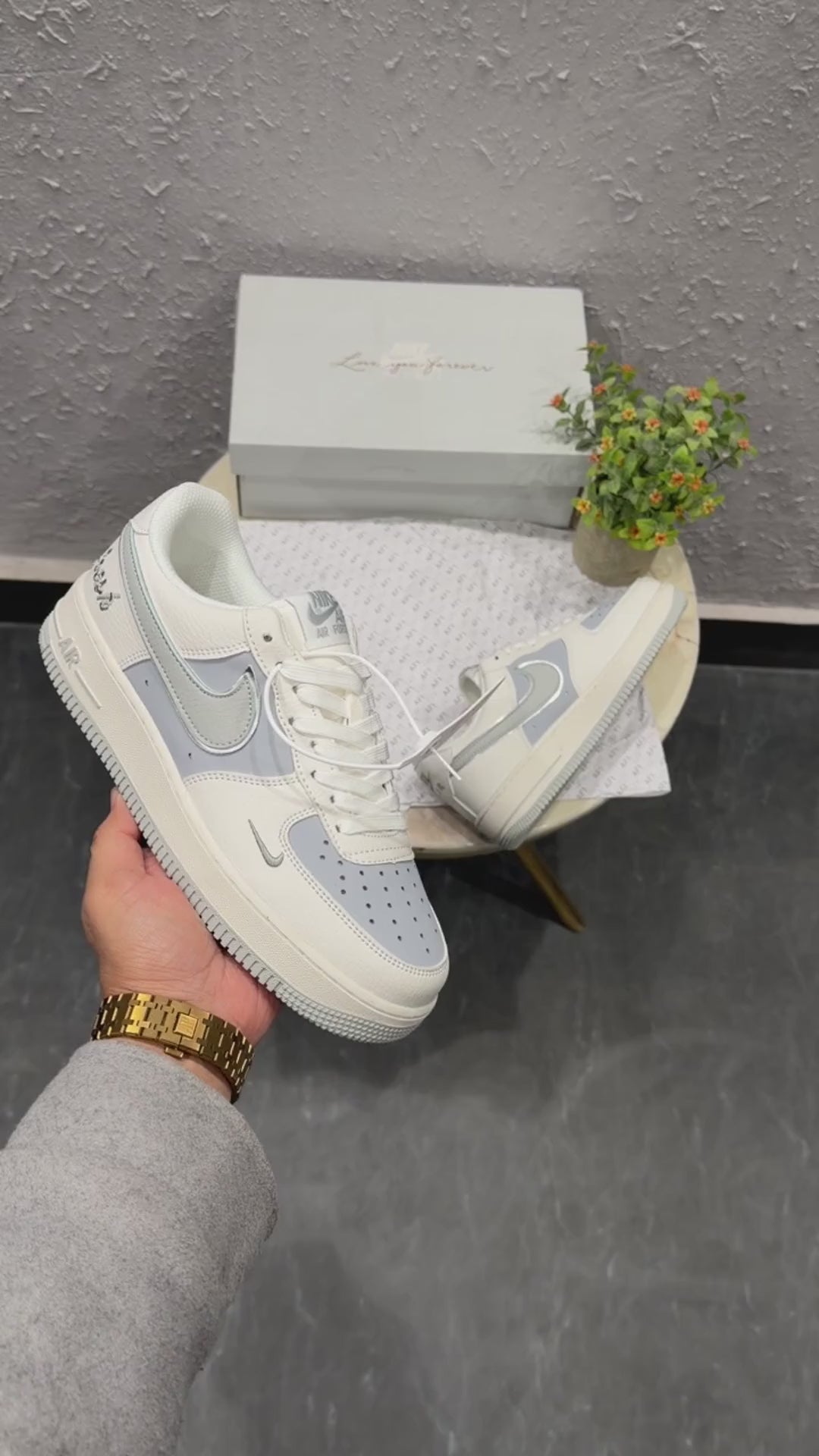 NIKE AIRFORCE ONE FRESH GREY SWOOSH