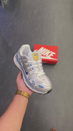 NIKE P-6000 TRAINER TRIPPLE WHITE SKY