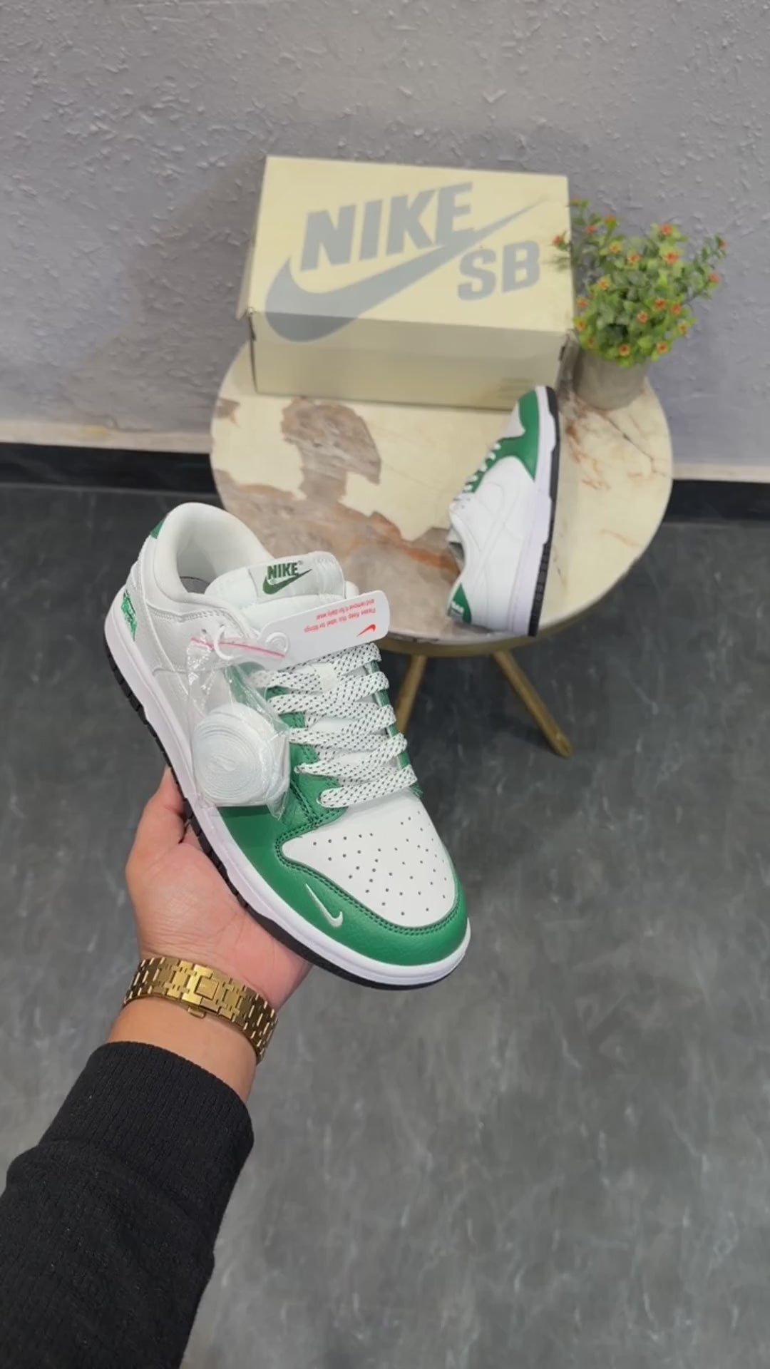Greyhut-NIKE SB DUNK STUSSY WHITE GREEN 2026