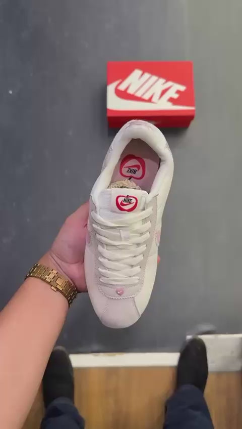 Nike Cortex Valentines