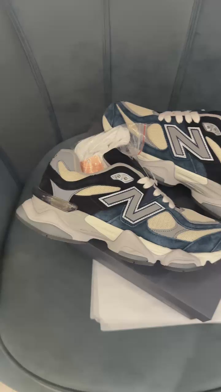 NEW BALANCE 9060 BLUE