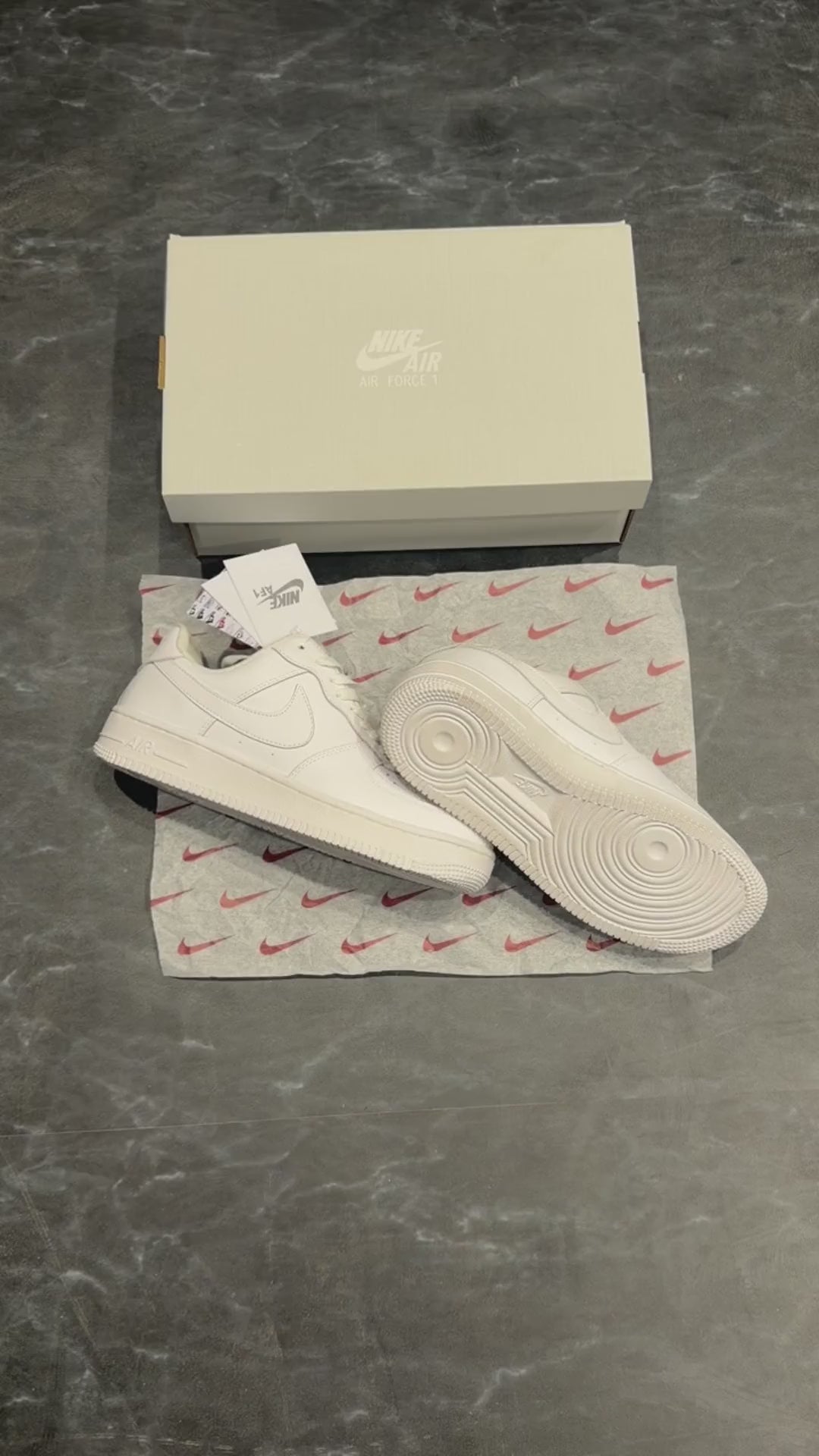 Greyhut-Nike Airforce one