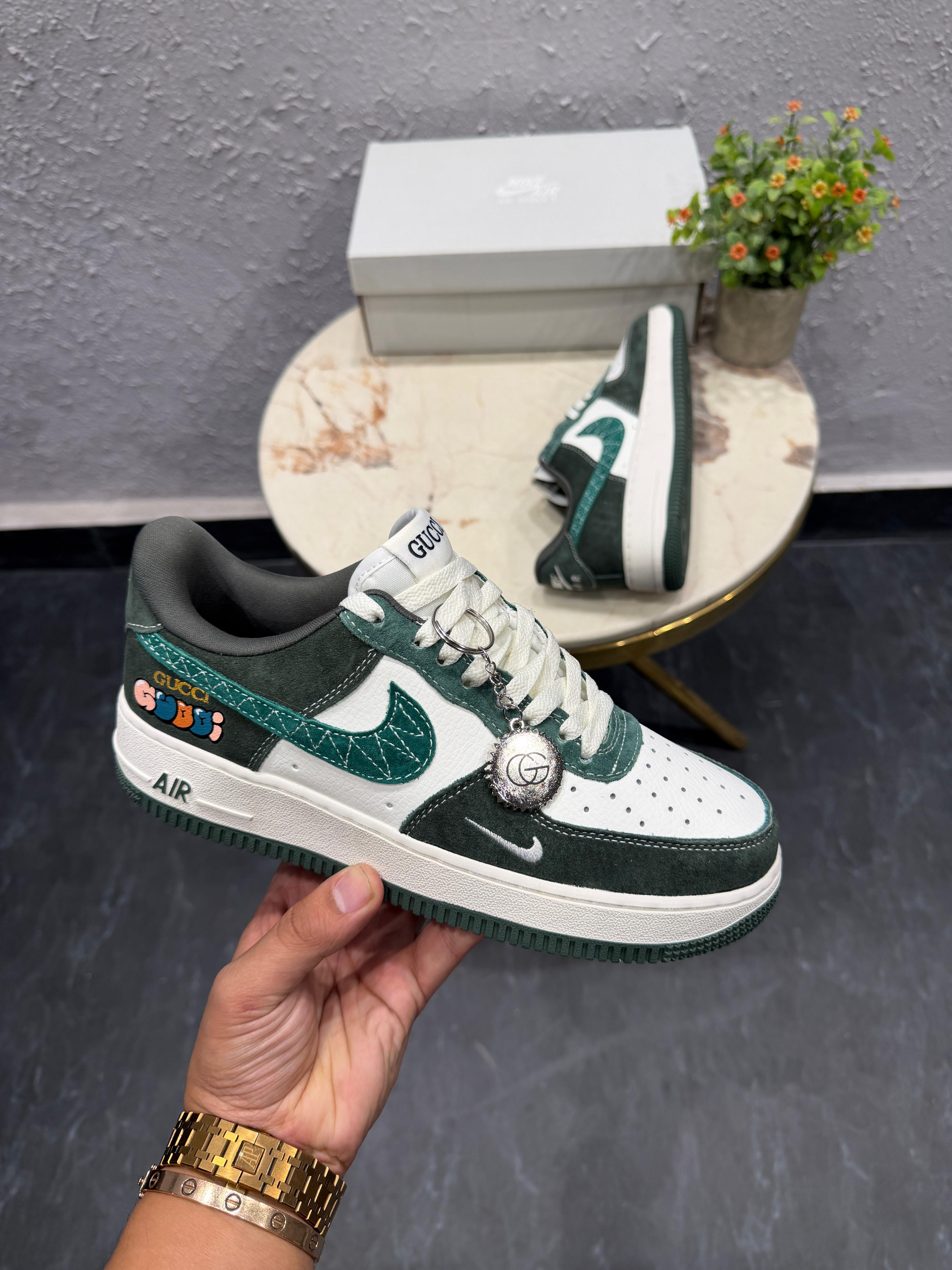 Greyhut-NIKE AIRFORCE ONE GUCCI GREY