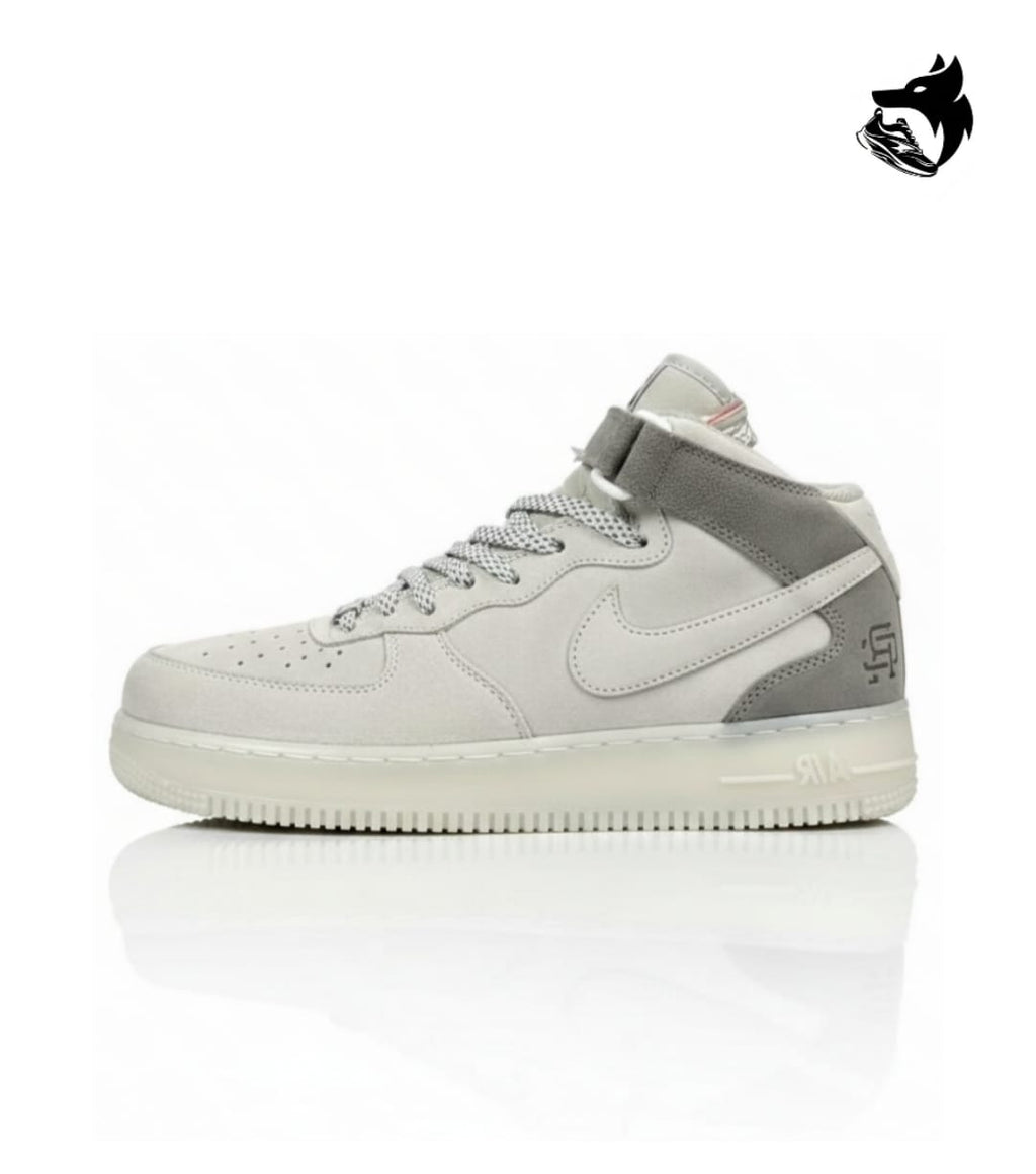 NIKE AIRFORCE ONE MID X CHAMP