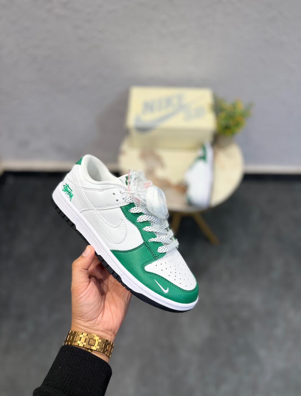 Greyhut-NIKE SB DUNK STUSSY WHITE GREEN 2026