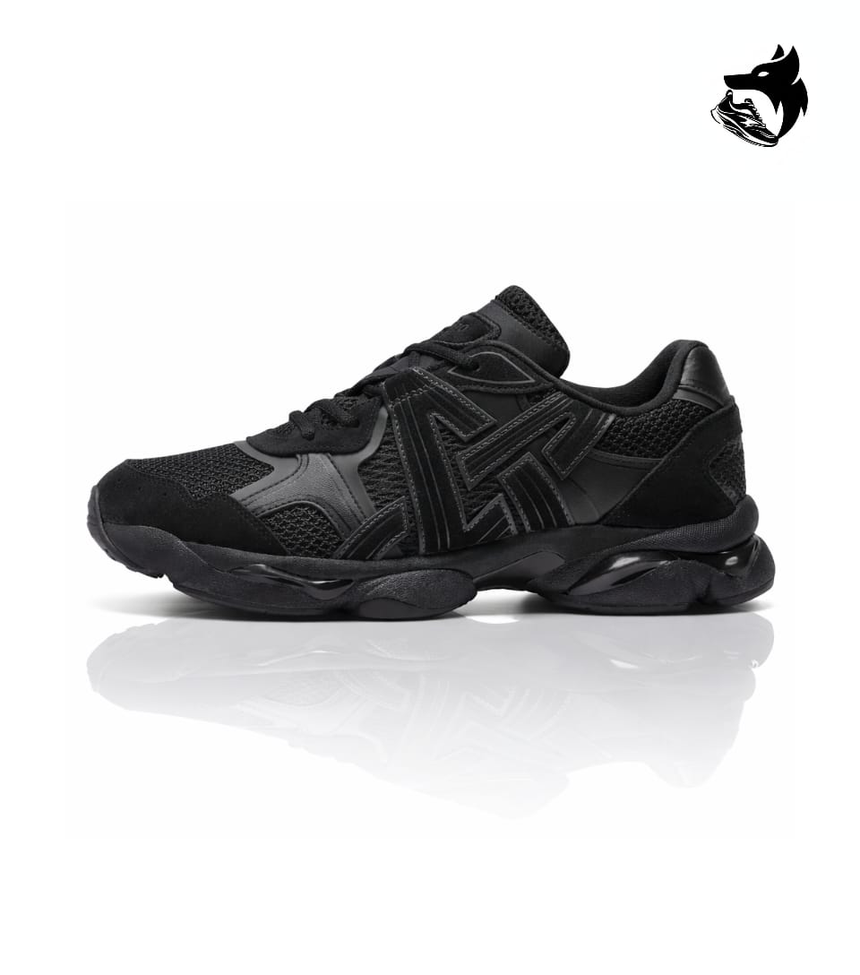 ONITSUKA TIGER TIGRUN FULL BLACK