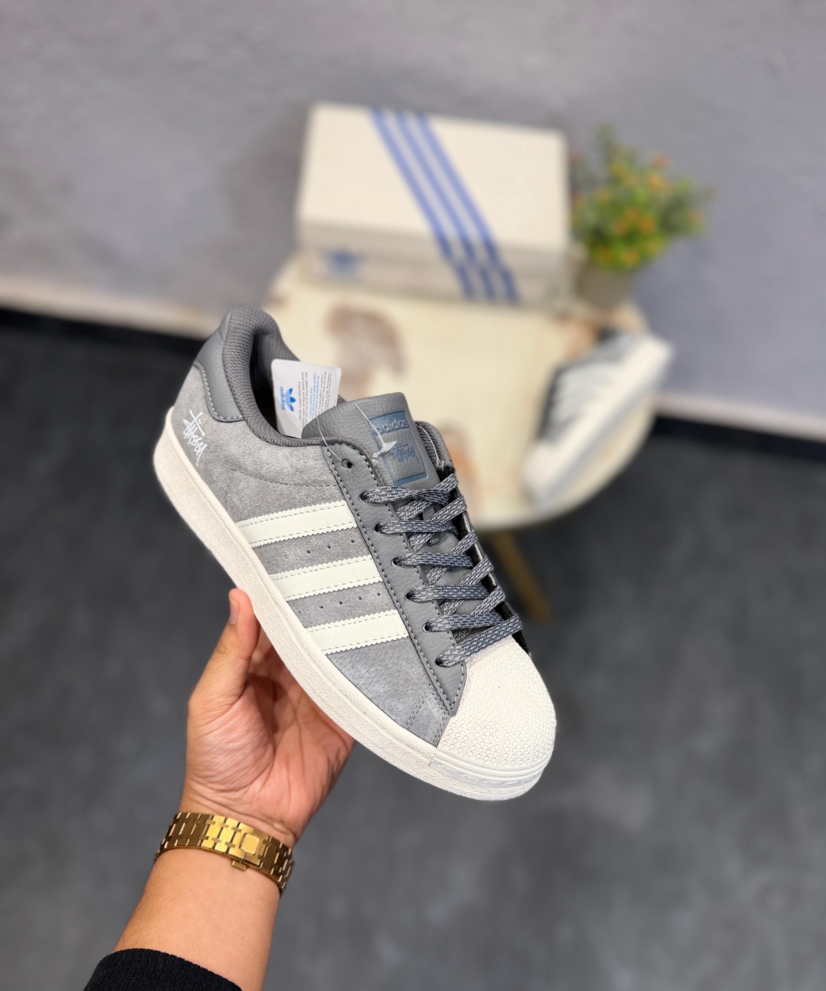 ADIDAS ORIGINAL SUPERSTAR C STUSSY GREY
