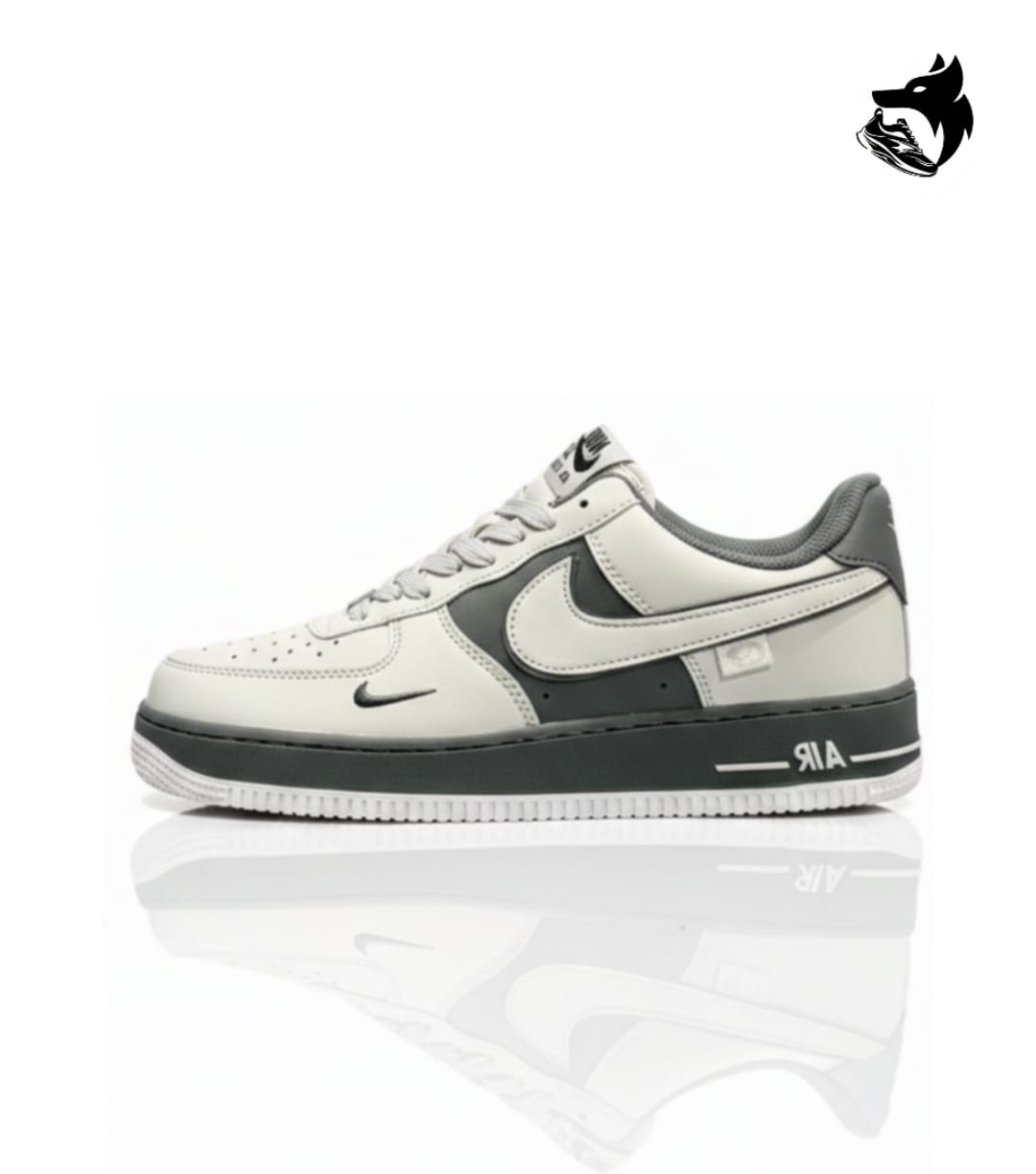 NIKE AIRFORCE ONE GREY METALLIC