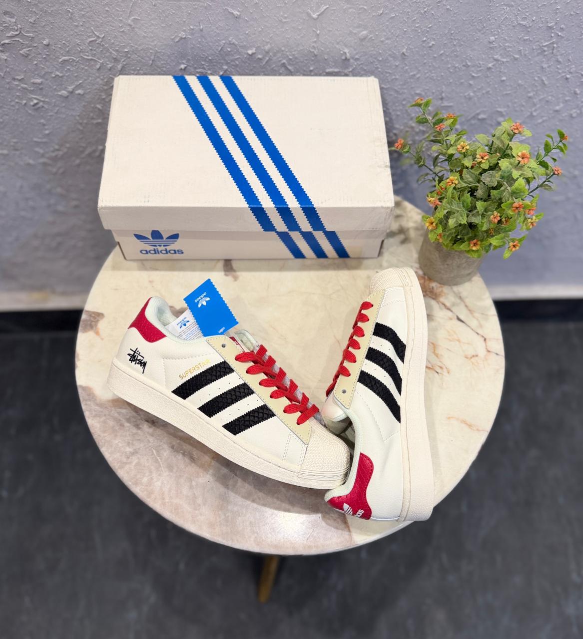 ADIDAS ORIGINAL SUPERSTAR WHITE BLACK RED STUSSY  X SUPREME