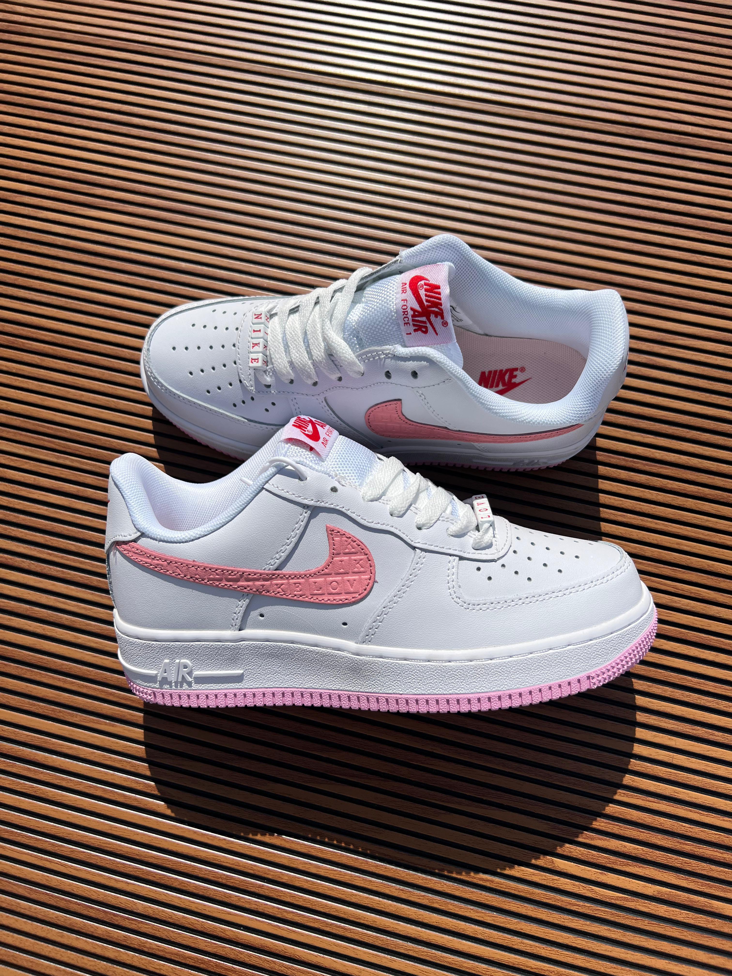 Nike airforce.1 valentine full leather quality