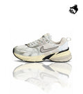 Nike V2K Run Metalic