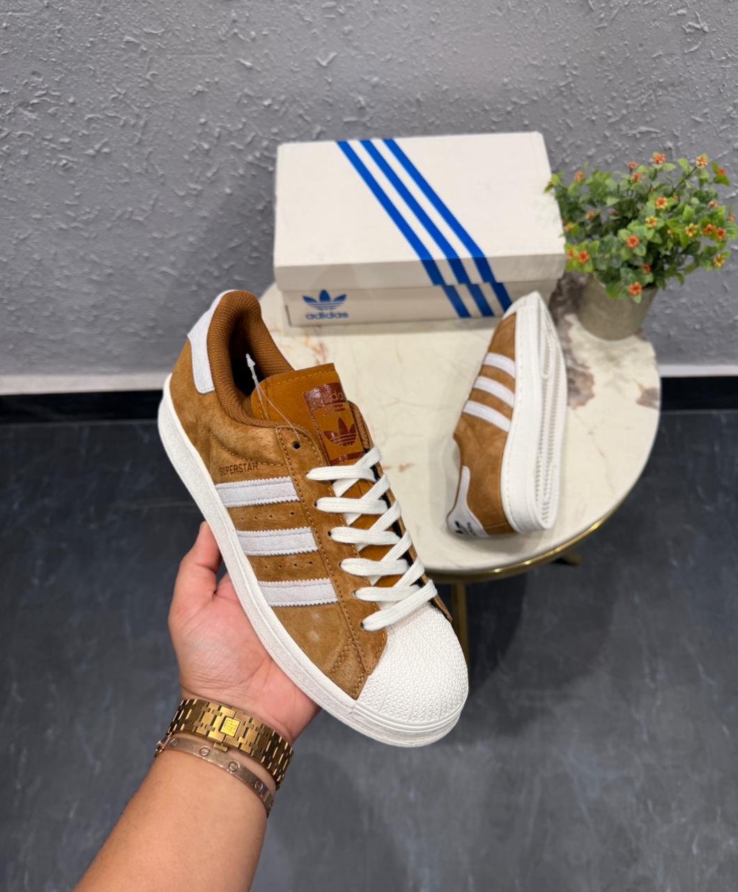 ADIDAS ORIGINAL SUPERSTAR BROWNIES