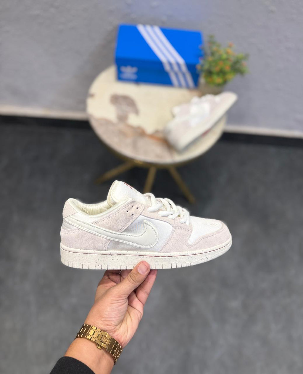 Greyhut-NIKE SB DUNK COCONUT MILK