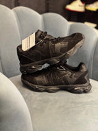 ONITSUKA TIGER TIGRUN FULL BLACK