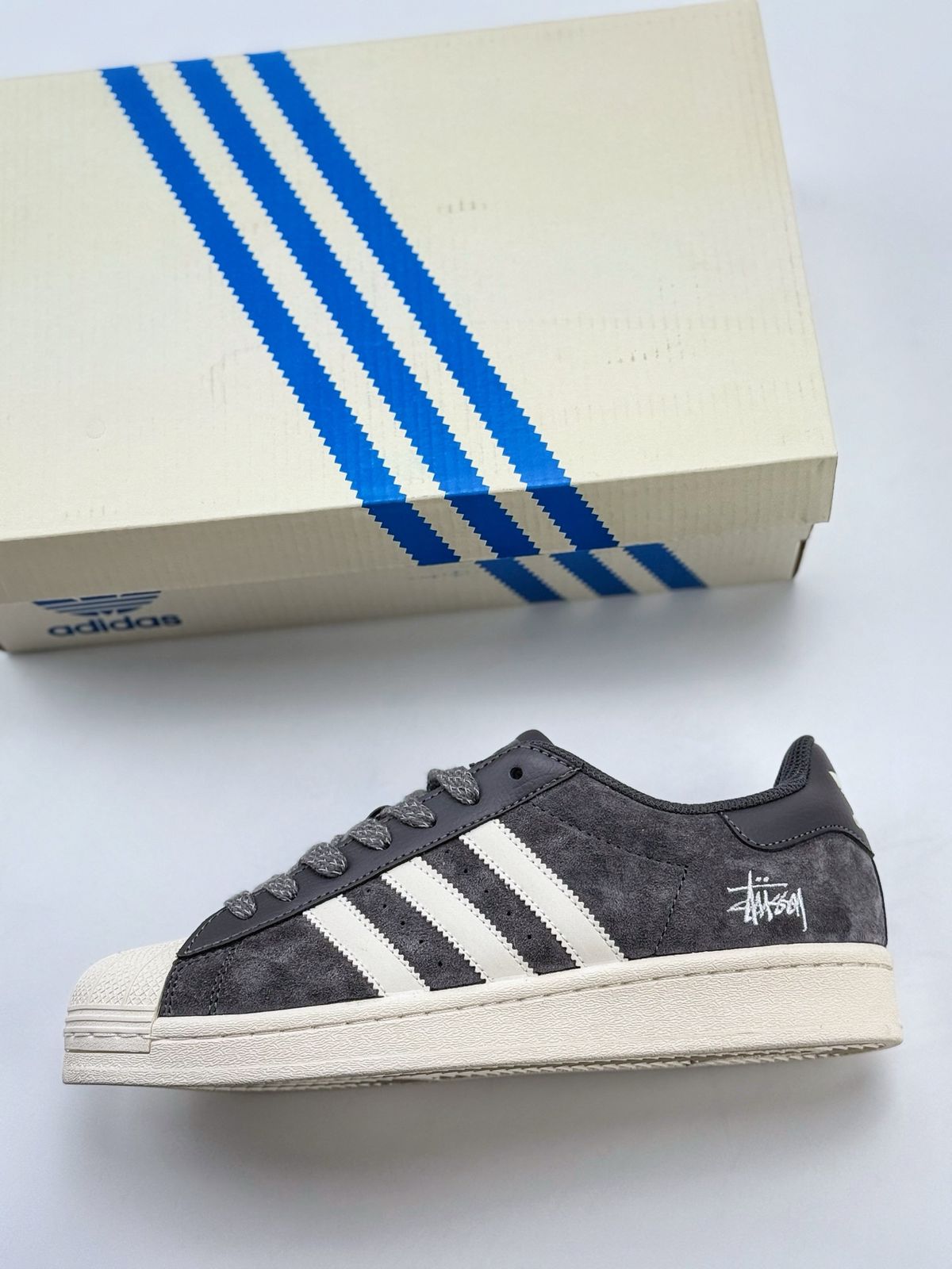 ADIDAS ORIGINAL SUPERSTAR C STUSSY GREY
