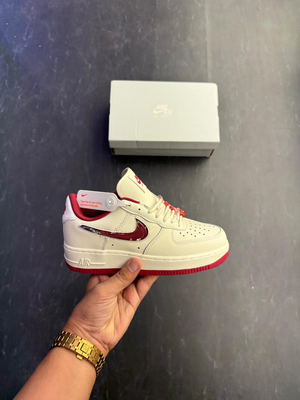 Greyhut-Nike Airforce one Valentine's Edition