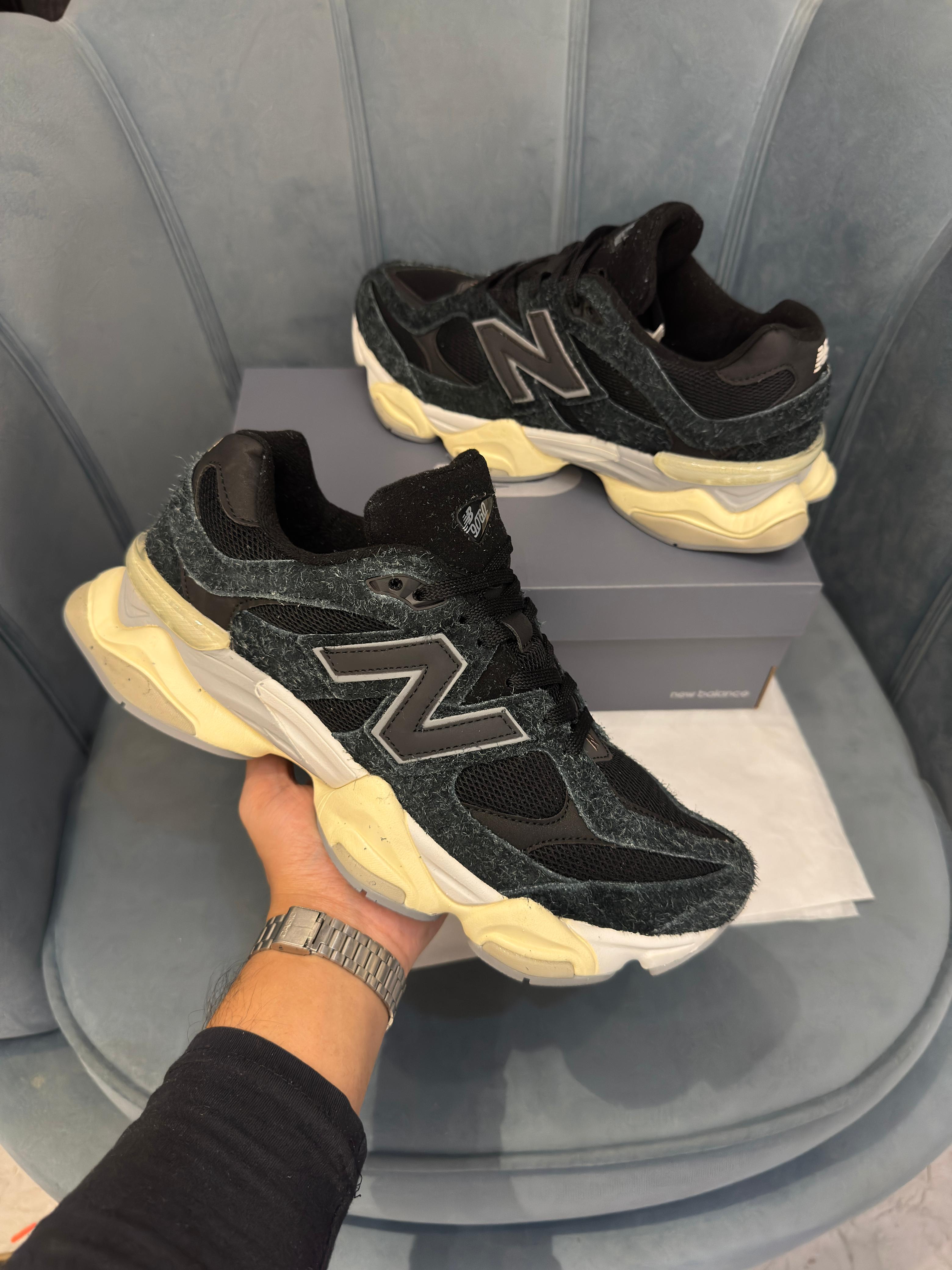 NEW BALANCE 9060 SEA SALT