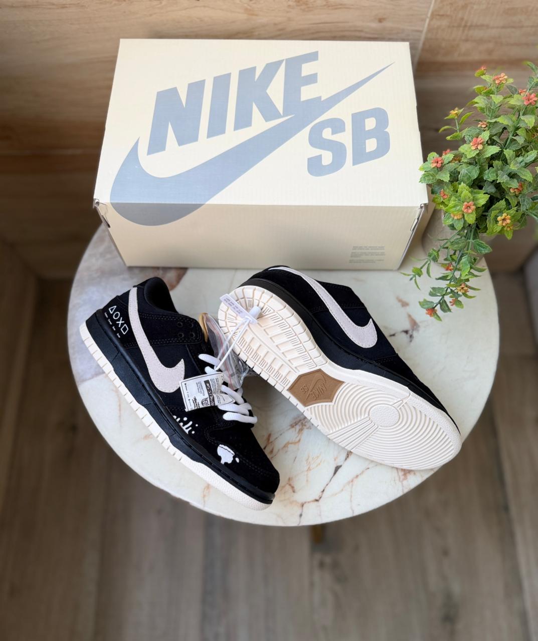 Nike SB Dunk SQUID GAMES 2023