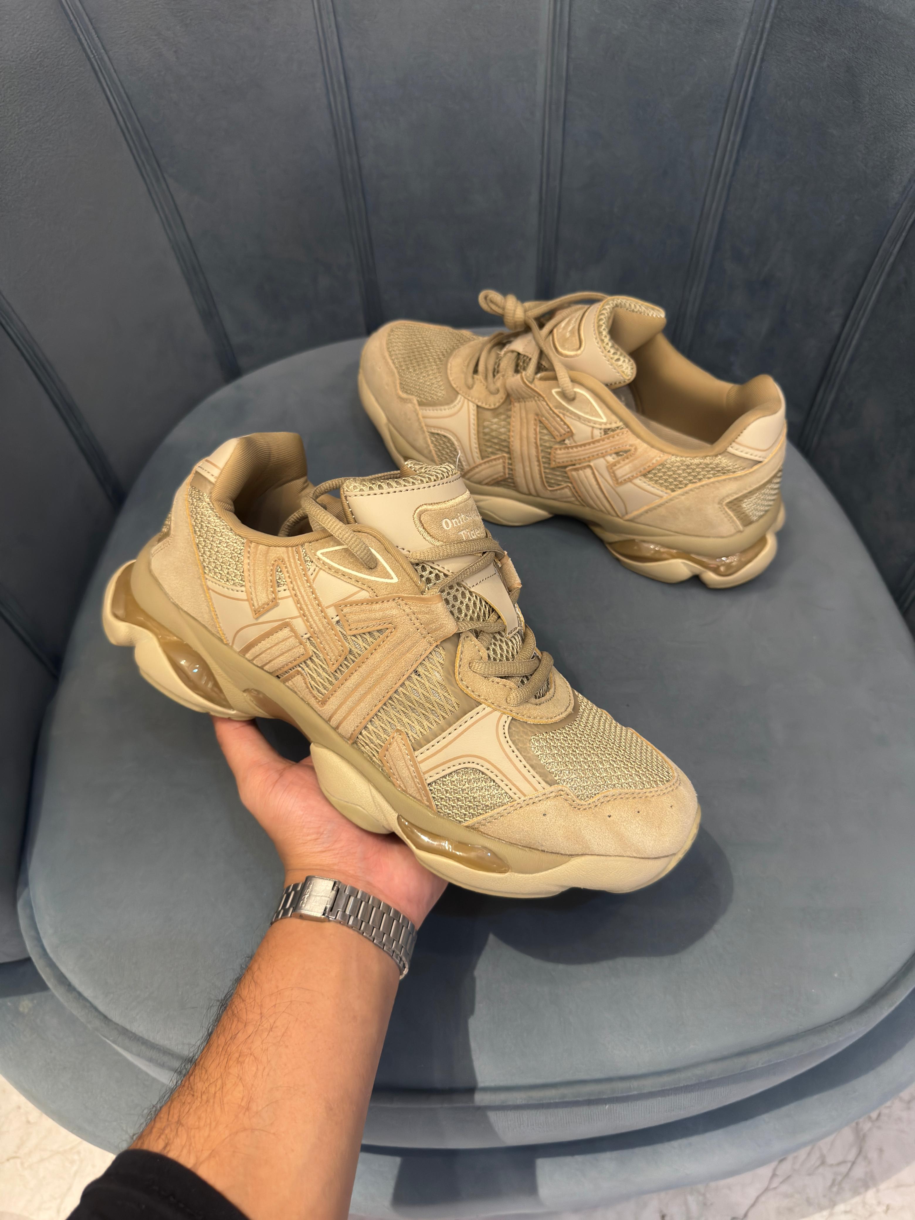 ONITSUKA TIGER TIGRUN BROWN